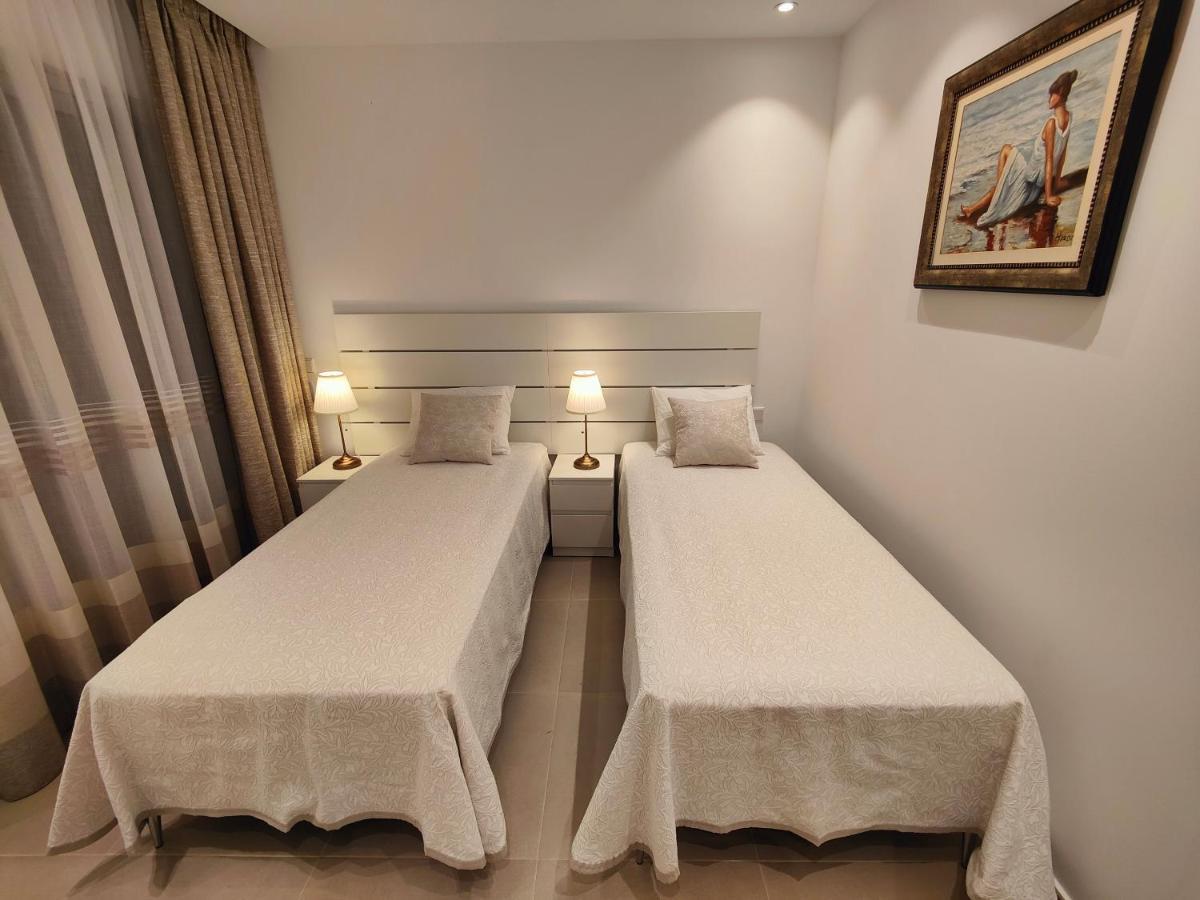 Garden Suites Luxury Apartment Палм-мар Екстериор снимка