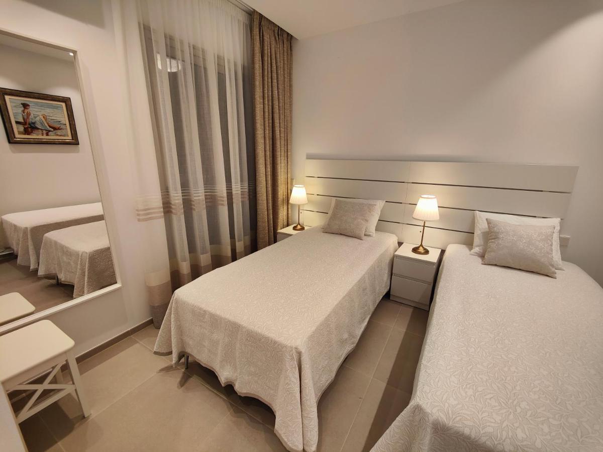 Garden Suites Luxury Apartment Палм-мар Екстериор снимка