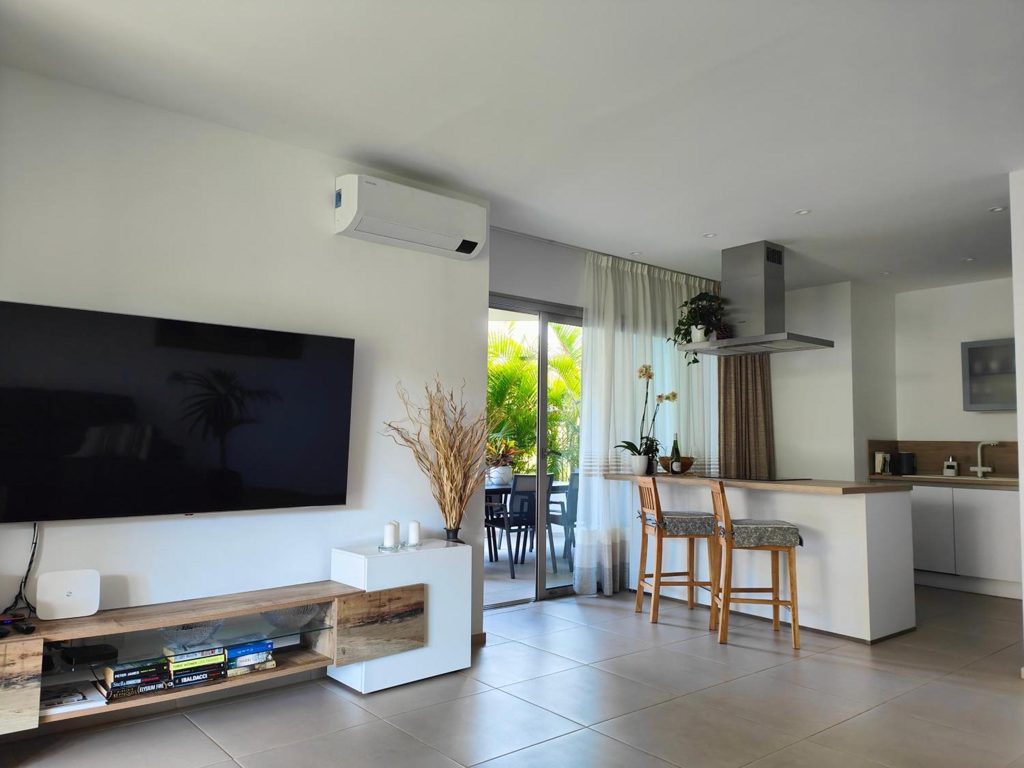 Garden Suites Luxury Apartment Палм-мар Екстериор снимка